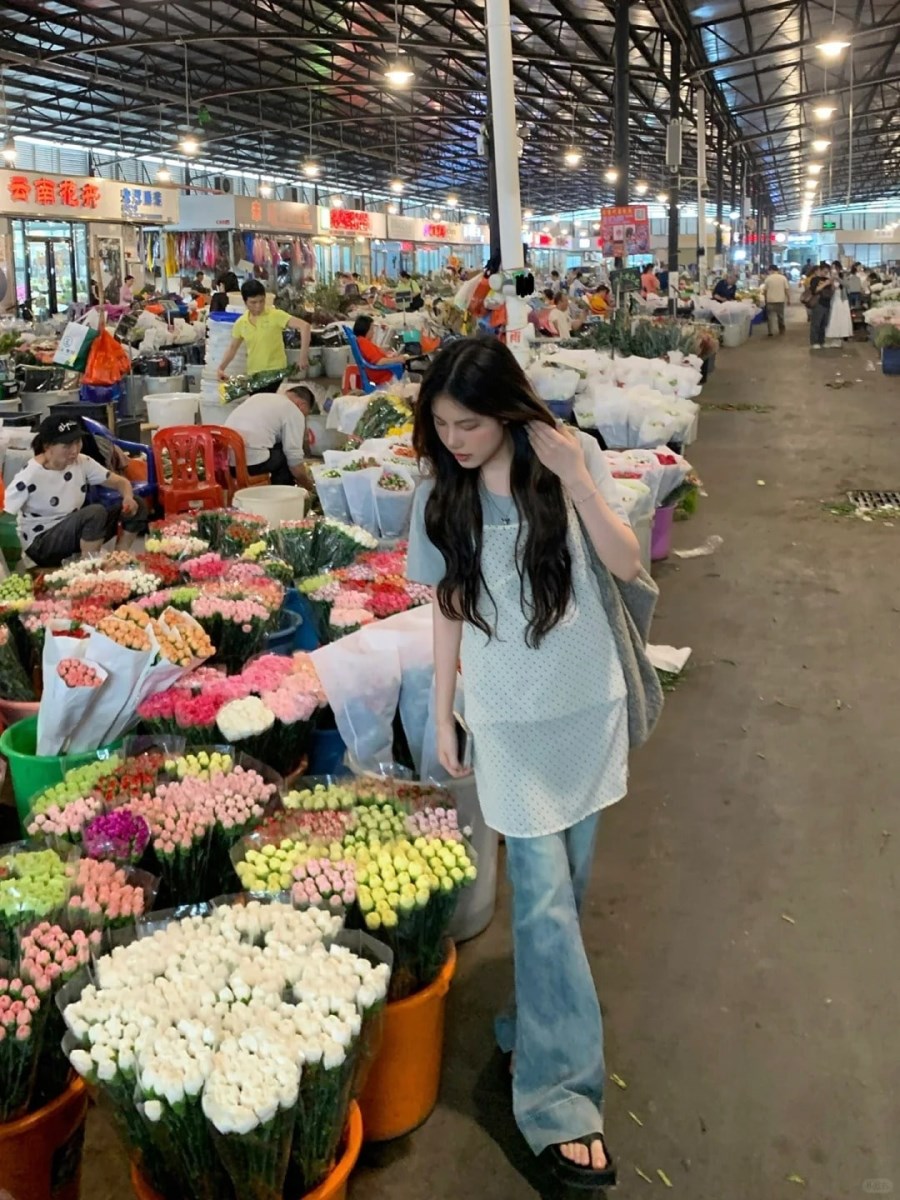 Tour Trung Quốc: Côn Minh - Núi tuyết Kiệu Tử - Hồ Điền Trì - Vương quốc Tí hon 4N4Đ