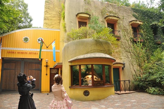 Lạc vào thế giới cổ tích Ghibli tại Ghibli Museum 