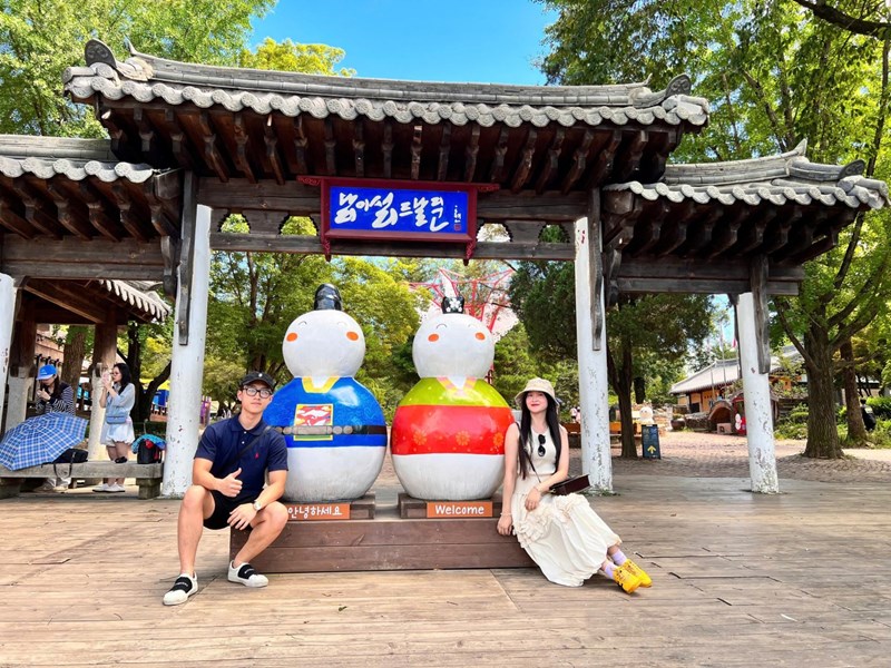 Tour Hàn Quốc: Seoul – Đảo Nami – Everland – Làng cổ Hanok Bukchon – Thư viện Starfield 6N5Đ