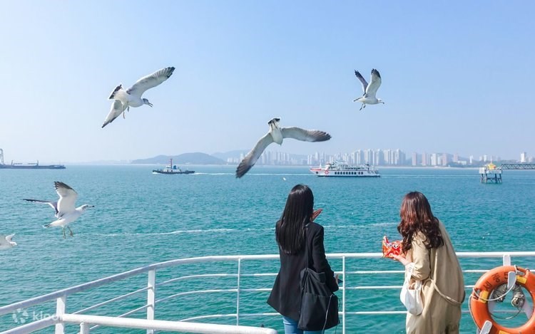 Tour Hàn Quốc Mùa Thu: Seoul - Đảo Nami - Everland - Làng Cổ - Tháp Namsan - Starfield - Wolmido