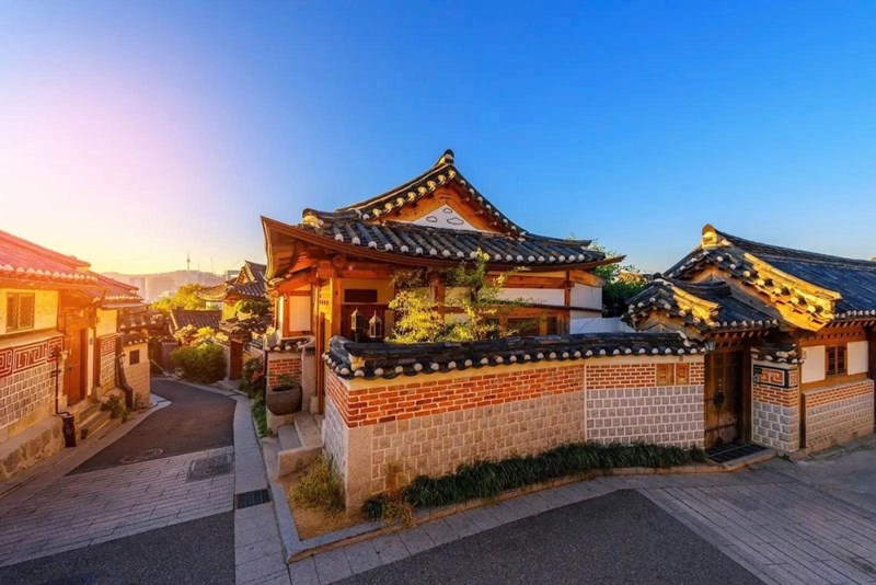 Tour Hàn Quốc Mùa Thu: Seoul - Đảo Nami - Everland - Làng Cổ - Tháp Namsan - Starfield - Wolmido