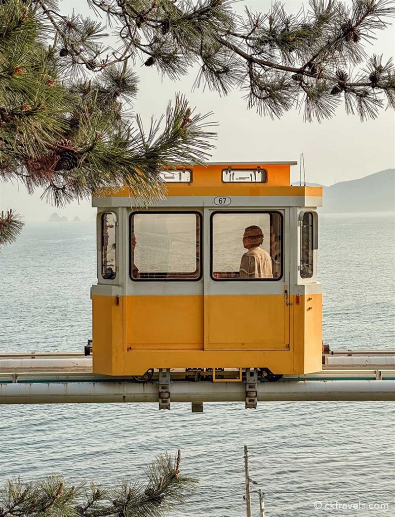 Tour Hàn Quốc: Busan - BeachTrain - Gamcheon - Seoul - Gyeongbokung - Nami - Namsan -  Mùa Thu