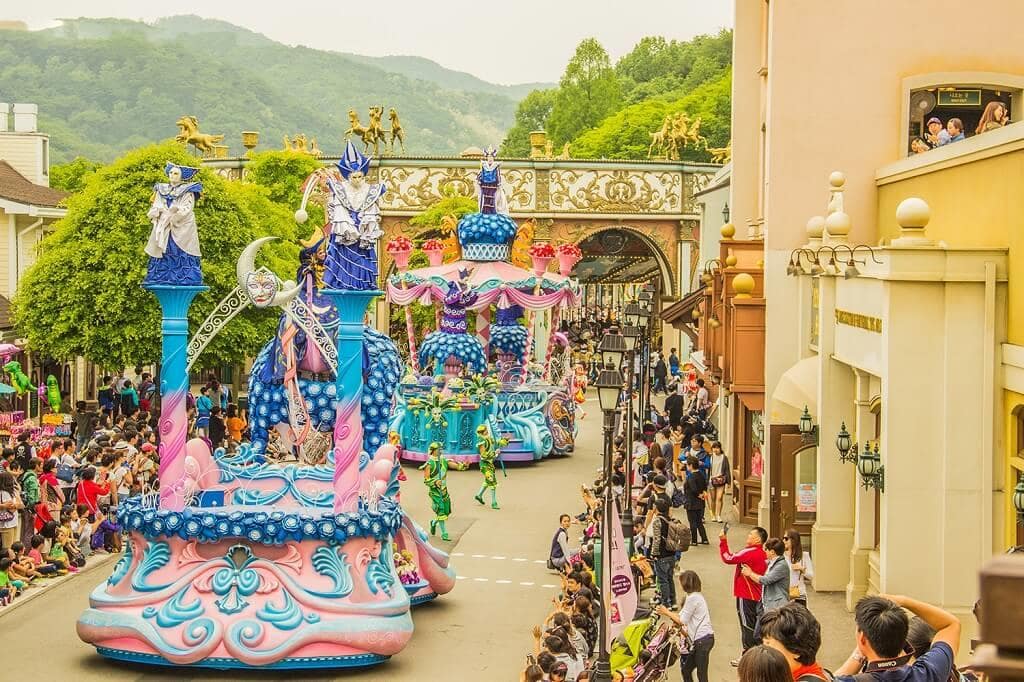 European Adventure – Cuộc phiêu lưu chuẩn Châu Âu