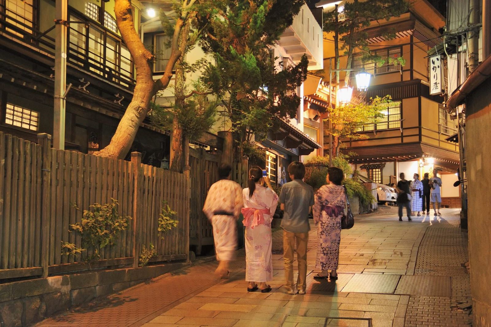 Suối khoáng nóng Shibu Onsen