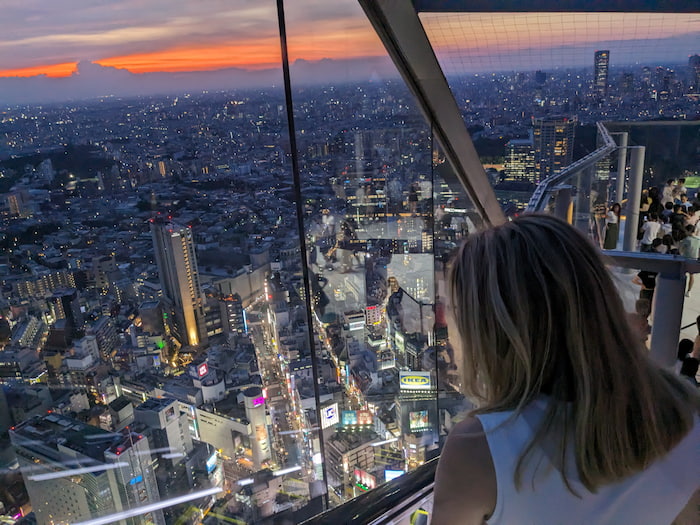 Khung cảnh Tokyo từ cao nhìn xuống